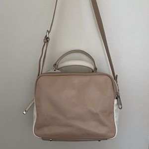 Leather Badgley Mischka bag